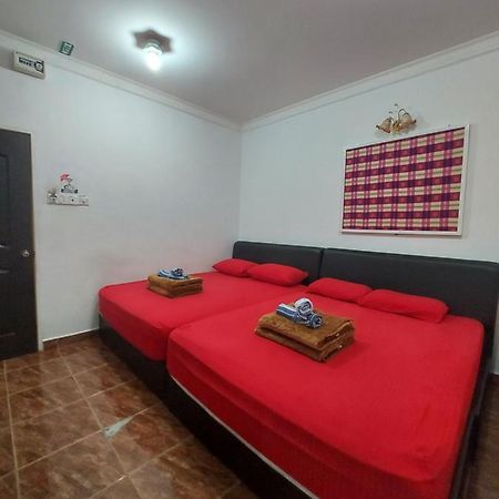 Nabil Nabila Motel Kuah Exterior photo