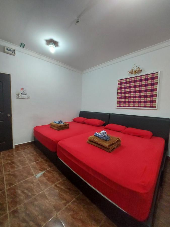 Nabil Nabila Motel Kuah Exterior photo